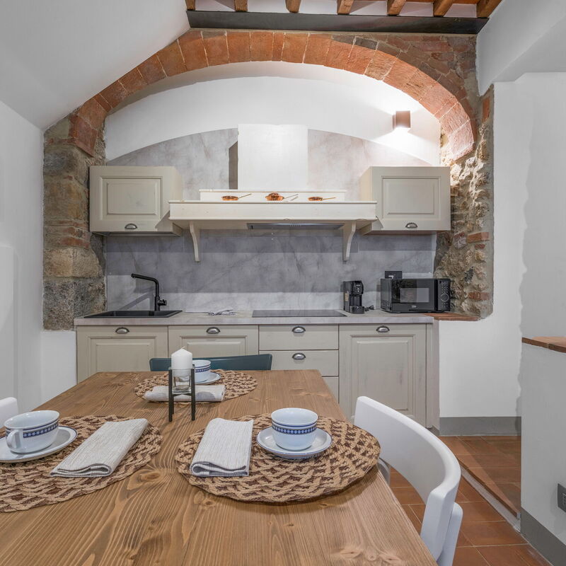 Le Torri, Borgo Campassini, Monteriggioni: Autumn, Kitchen, Spring, Summer