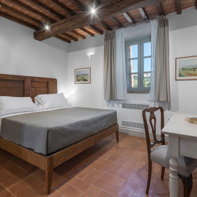 Le Torri, Borgo Campassini, Monteriggioni: Autumn, Bedroom, Spring, Summer