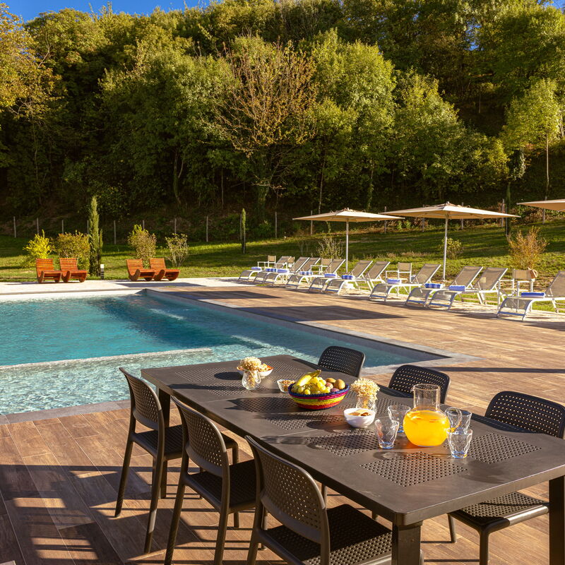 Il Borgo, Borgo Campassini, Monteriggioni: bazen, Jesen, Ljeto, Proljeće