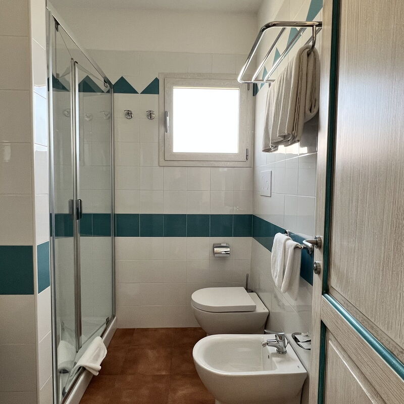 Apartments In Golfo Orosei: Autumn, Bathroom, Spring, Summer, Winter