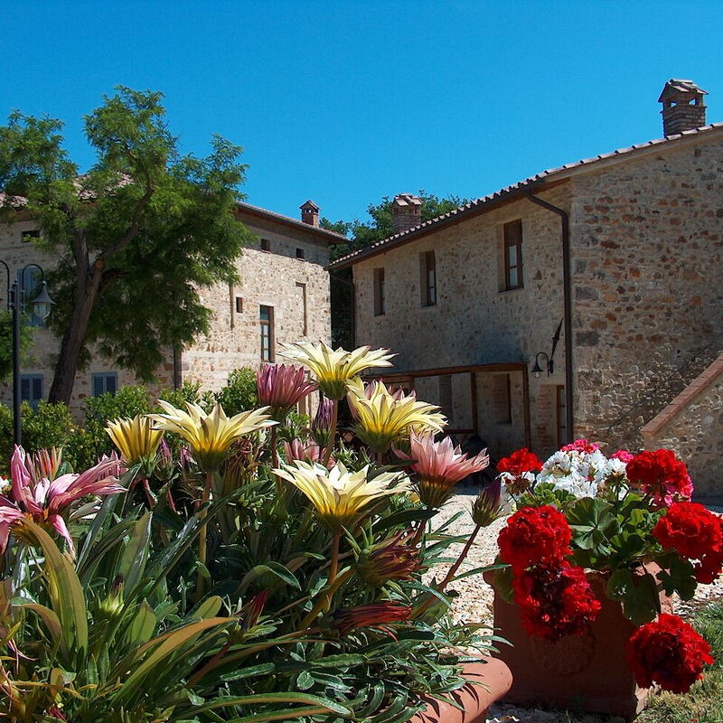 Bazzani Apartments In Siena: villino-bazzani-casole-d'elsa-multiproperty-external