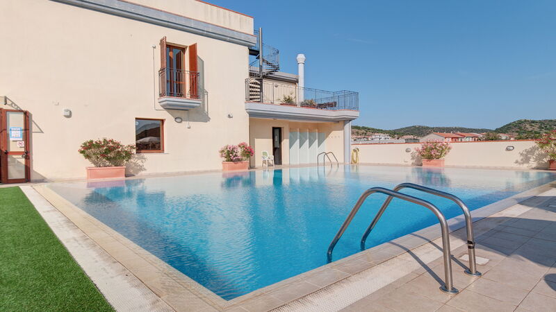 Le Fontane Apartments In Villasimius: Automne, bassin, Été, Hiver, Printemps