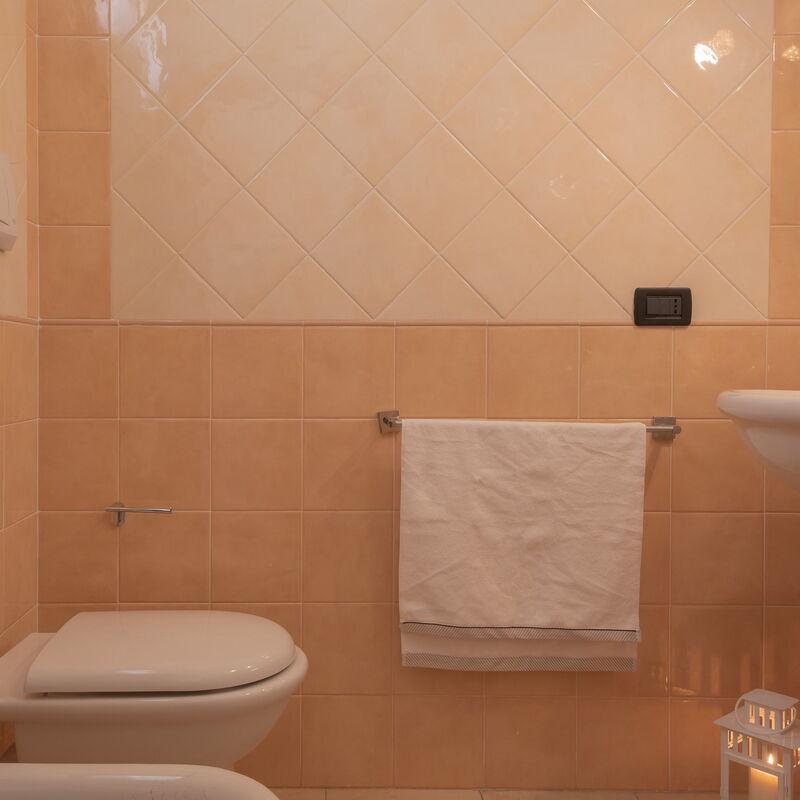 Le Fontane Apartments In Villasimius: Autumn, Bathroom, Spring, Summer, Winter
