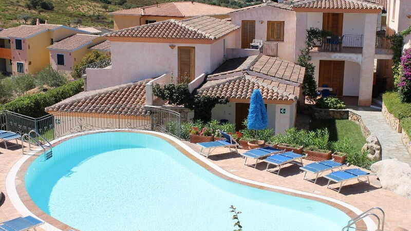 Crystal Pool Village In Tanaunella: bazen, Jesen, Ljeto, Proljeće, Zima