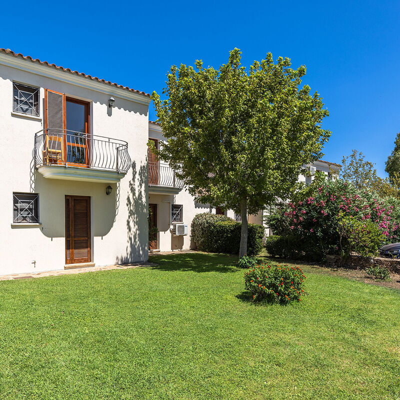 Budoni Homes Seaside, Ac And Bike: Autumn, Main Entrance, Spring, Summer, Winter