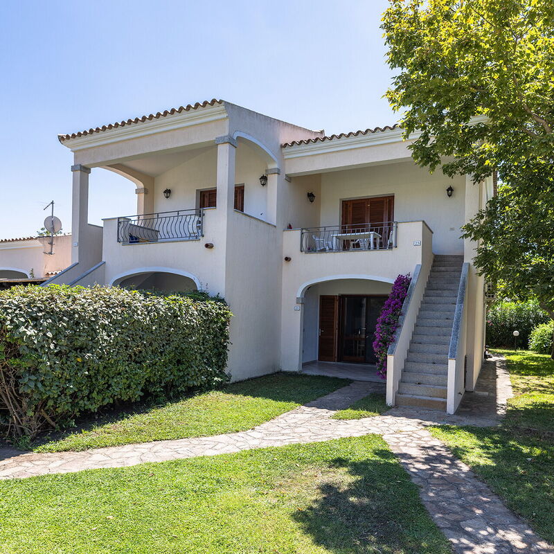 Budoni Homes Seaside, Ac And Bike: Autumn, Main Entrance, Spring, Summer, Winter