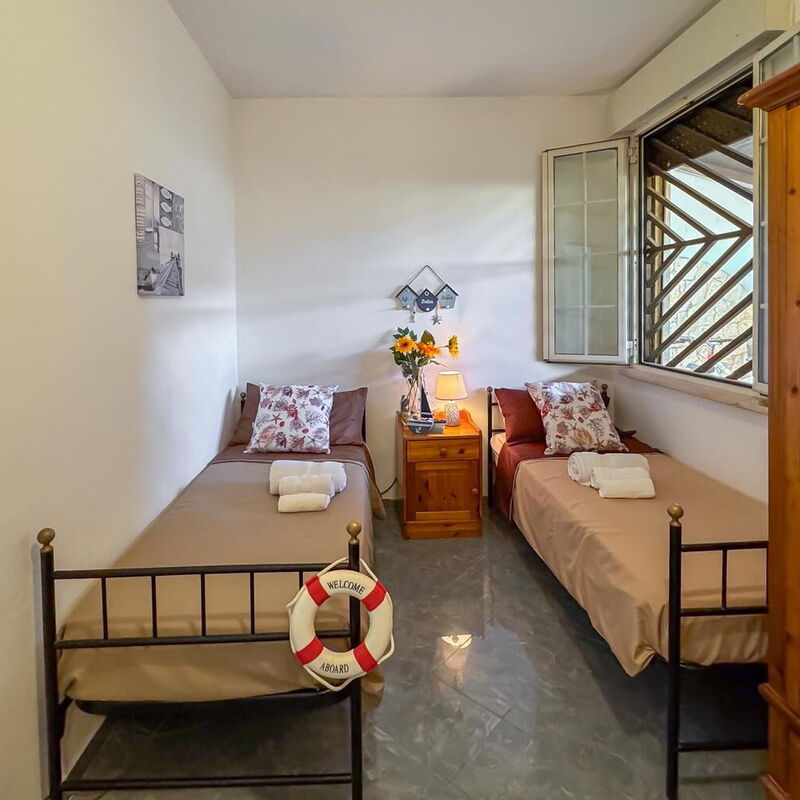 White Sand Private Villa Near The Sea, Wifi: Autumn, Bedroom, Spring, Summer