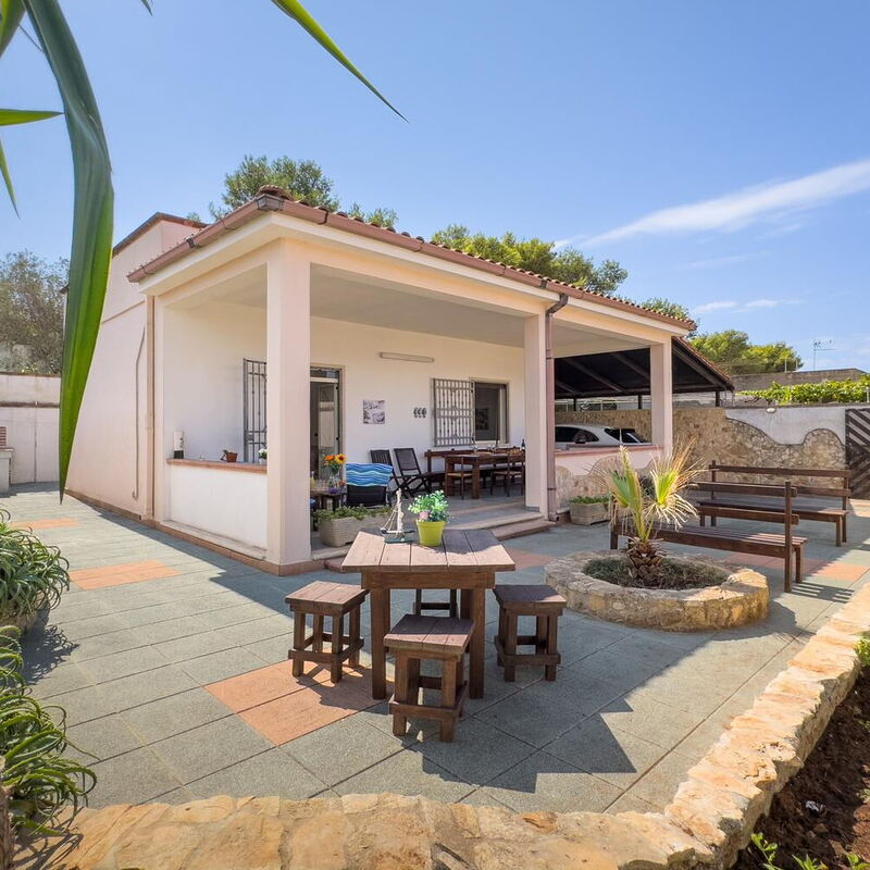 White Sand Private Villa Near The Sea, Wifi: Autumn, Main Entrance, Spring, Summer