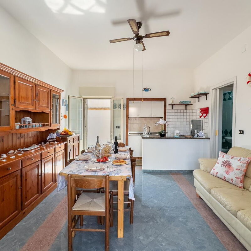 White Sand Private Villa Near The Sea, Wifi: Autumn, Dining Room, Kitchen, Living Room, Spring, Summer