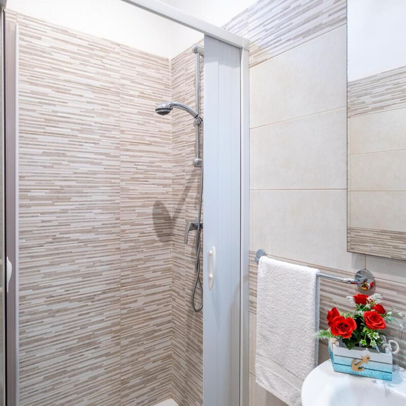 Villetta Red Coral Seaside Salento: Autumn, Bathroom, Spring, Summer