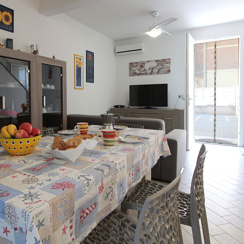 Villetta Elena, Ac, Wifi, Lido Degli Scacchi: Autumn, Living Room, Spring, Summer