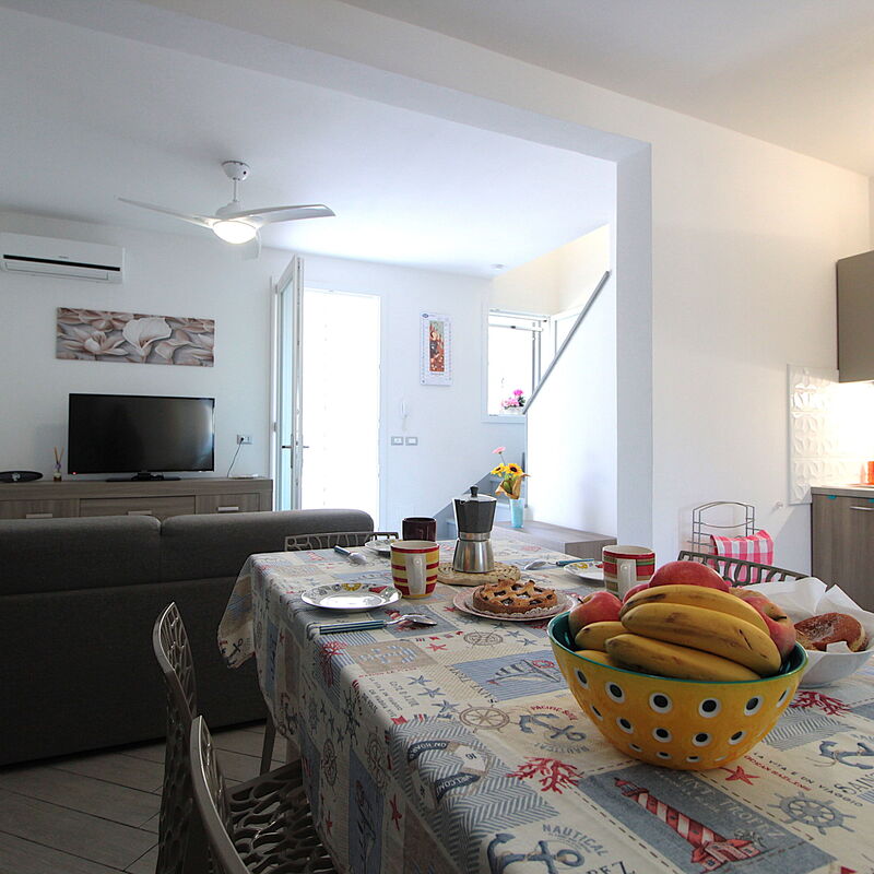 Villetta Elena, Ac, Wifi, Lido Degli Scacchi: Autumn, Dining Room, Living Room, Spring, Summer