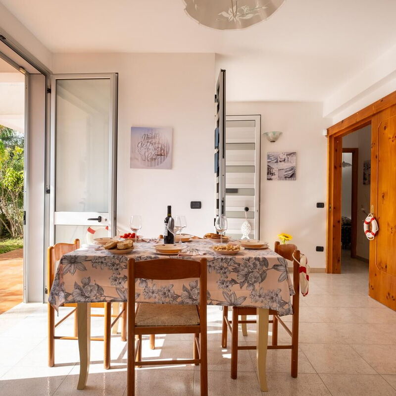 Villetta Sea Breeze, Wi-fi, Garden And Ac: Autumn, Dining Room, Spring, Summer, Winter