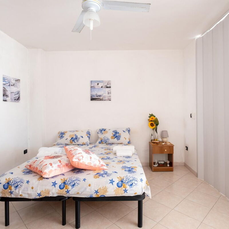 Villetta The Panoramic Rooftop, Wi-fi, San Foca: Autumn, Bedroom, Spring, Summer