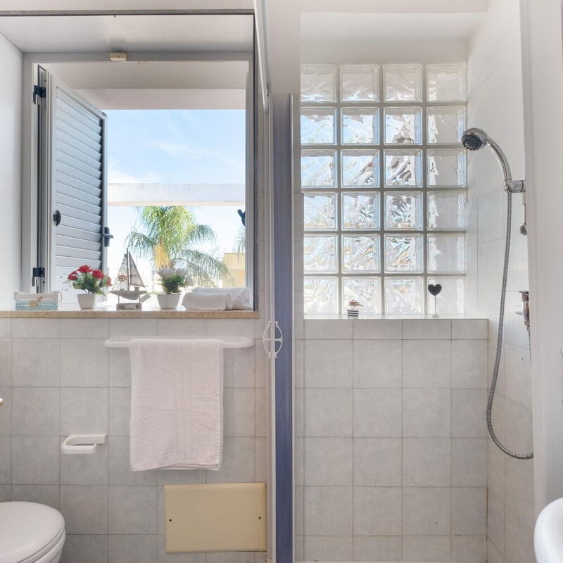 Villetta The Panoramic Rooftop, Wi-fi, San Foca: Autumn, Bathroom, Spring, Summer