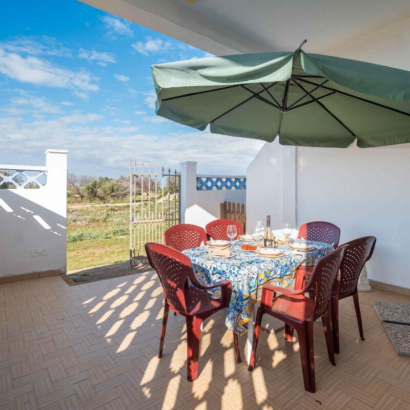 Sunny Haven Villa In Torre Lapillo: Autumn, Garden, Spring, Summer, Winter