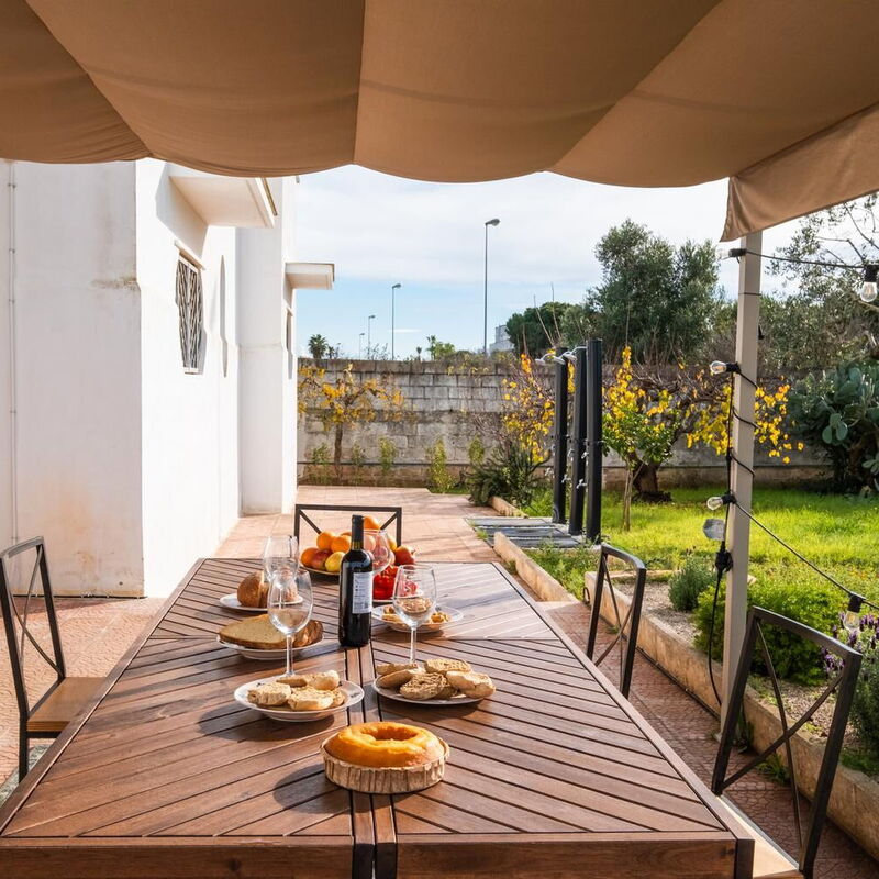 Sunshine Escape Villa In Porto Cesareo, Wi-fi, Ac: Autumn, Garden, Spring, Summer