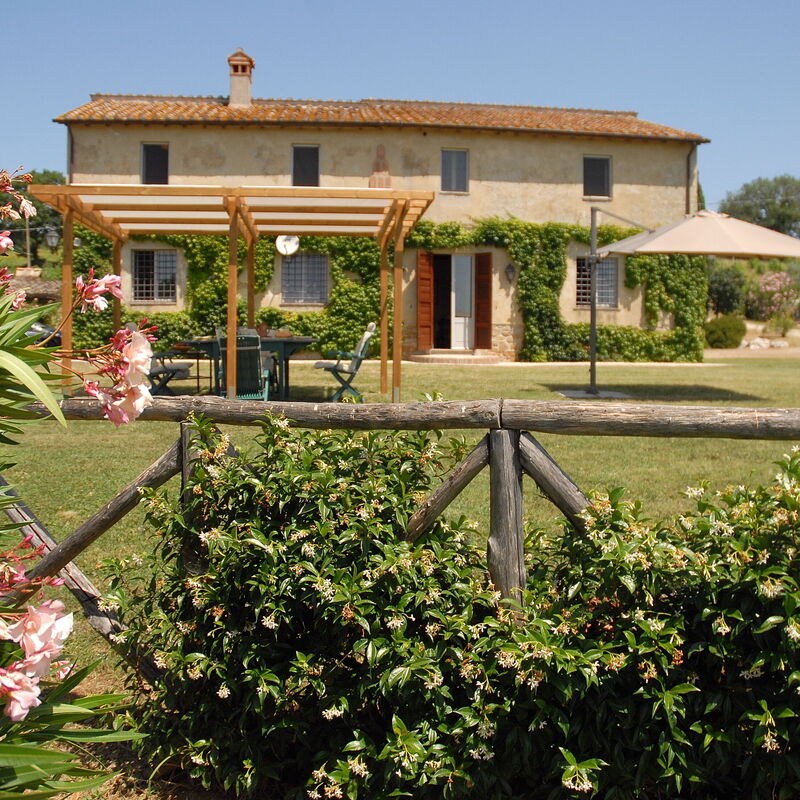 Podere San Giovanni: podere-san-giovanni-narni-terni-villa-external