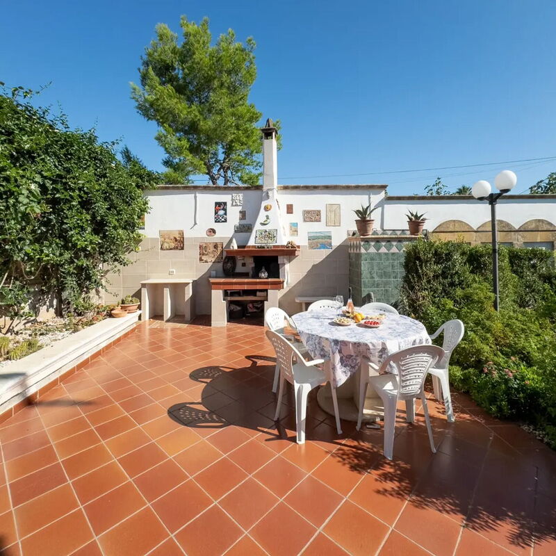 Coral Apartment In Porto Cesareo: Autumn, Garden, Spring, Summer