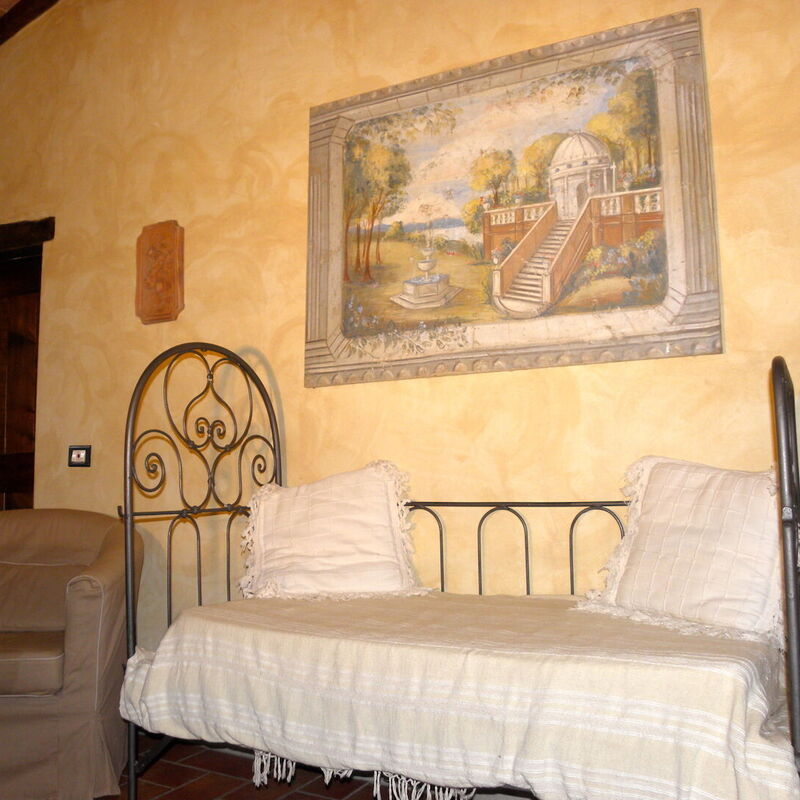 Appartamento Rustico, Wifi, Perugia: Autumn, Living Room, Spring, Summer, Winter