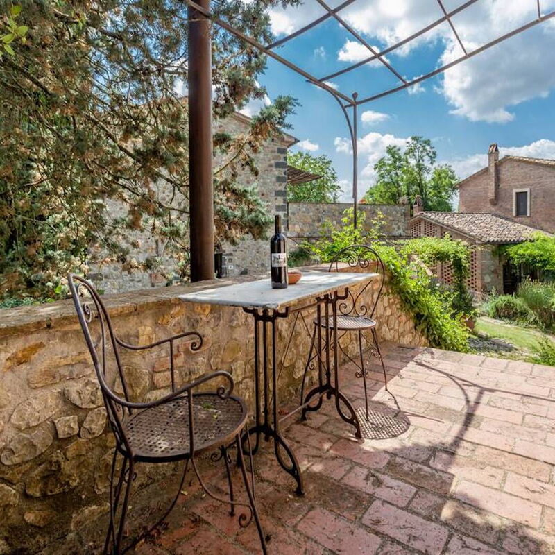 Appartamento La Torretta Di Pietra, Wifi, Perugia: Autumn, Building Exterior, Spring, Summer