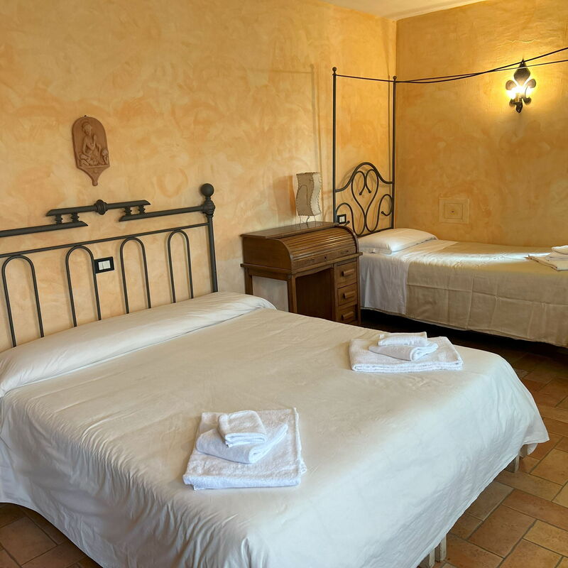 Appartamento Il Cantico Del Gallo, Wifi, Near Perugia: Autumn, Bedroom, Spring, Summer