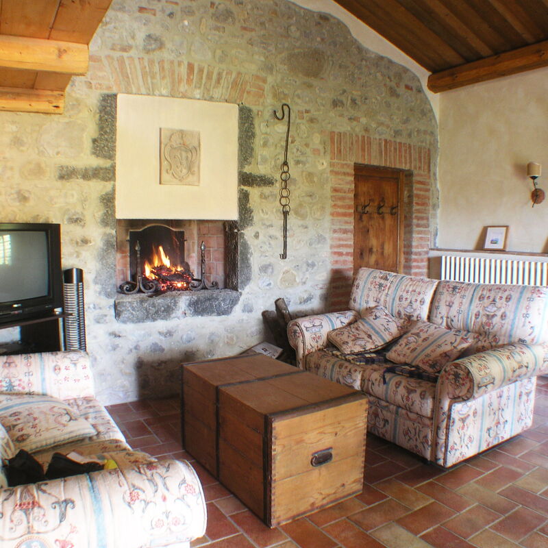 Appartamento Poggiolo, Wifi, Near Perugia: Autumn, Living Room, Spring, Summer, Winter
