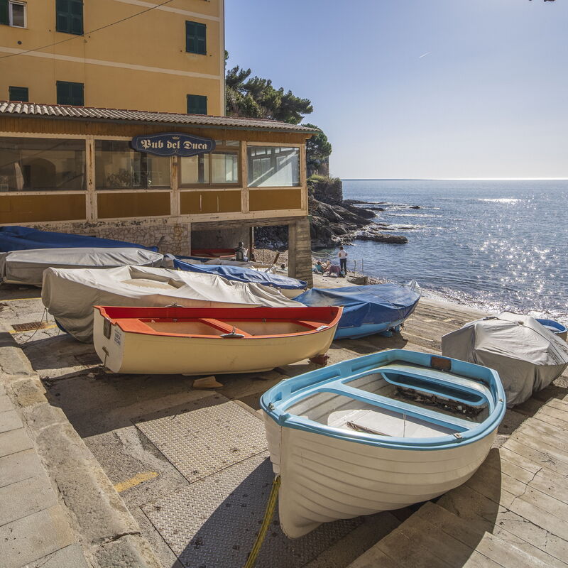 Green Home Seaside, Parking, Wifi, Ac, Genova Nervi: Autumn, Building Exterior, Spring, Summer