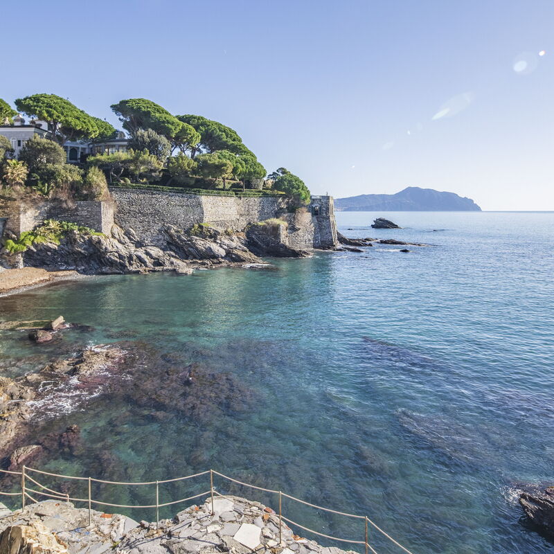 Green Home Seaside, Parking, Wifi, Ac, Genova Nervi: Autumn, Building Exterior, Spring, Summer