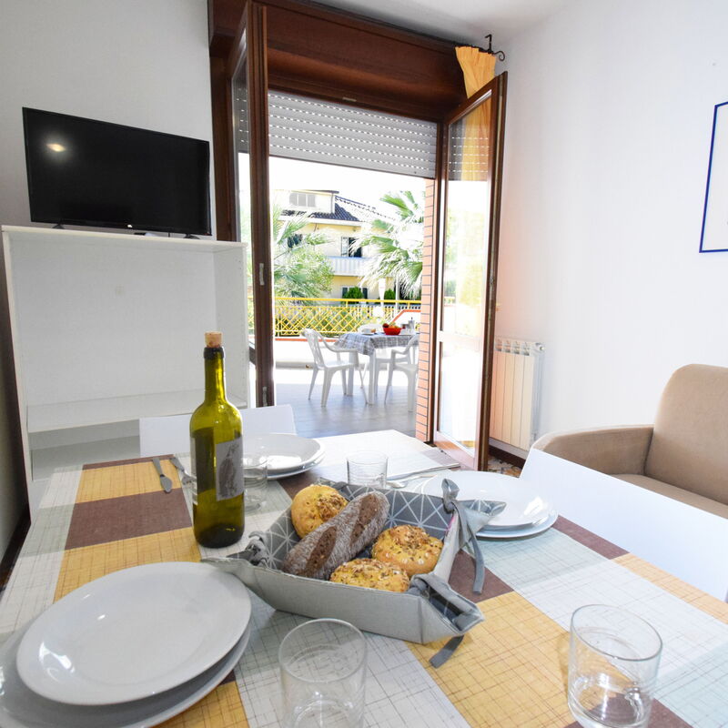 Appartamenti Della Rosa Seaside Abruzzo: Autumn, Dining Room, Kitchen, Living Room, Spring, Summer, Winter