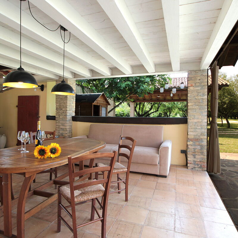 Silea Apartments, Pool, Garden, Treviso: Autumn, Garden, Spring, Summer