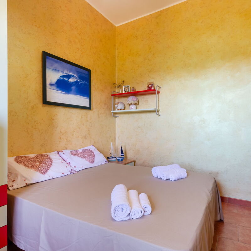 Luxury Private Villa With Garden: Autumn, Bedroom, Spring, Summer