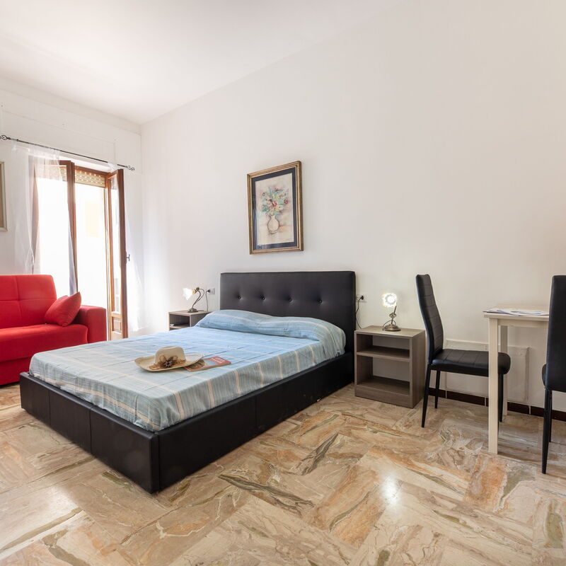 Gallipoli Apartment Ac, Seaside: Bedroom, Living Room