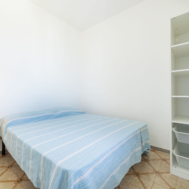 Sea View Apartment, Ac Gallipoli: Autumn, Bedroom, Spring, Summer
