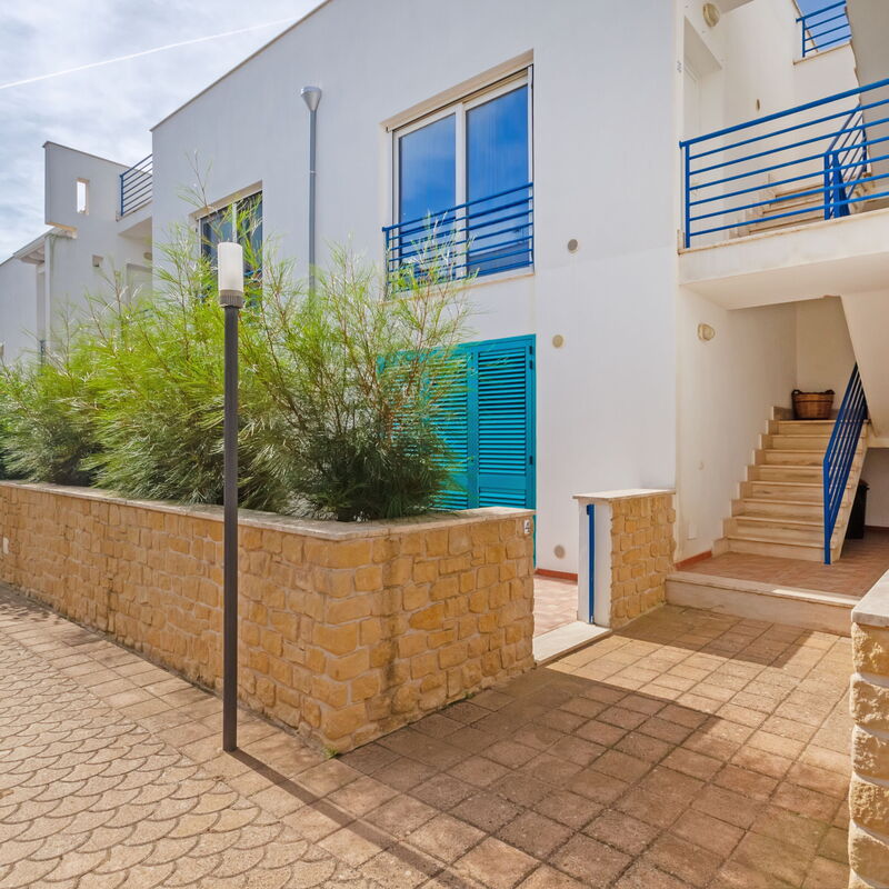 Beach Life Apartment In Boncore: Autumn, Main Entrance, Spring, Summer, Winter