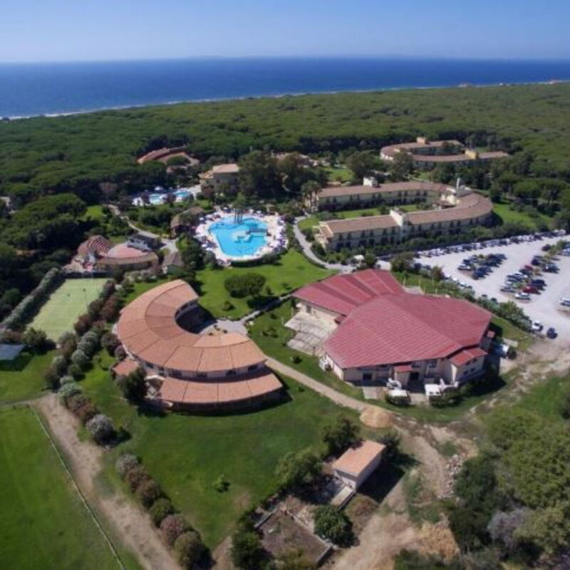 Nature & Country Resort Near The sea: Autumn, Scenic View, Spring, Summer