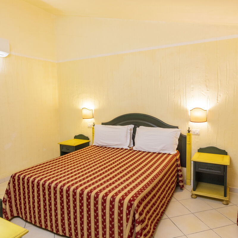 Nature & Country Resort Near The sea: Autumn, Bedroom, Spring, Summer, Winter