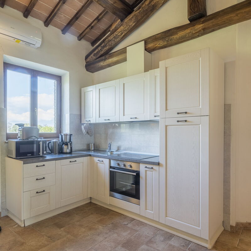 Cottage Monti Pet Friendly With Shared Pool: Autumn, Kitchen, Spring, Summer