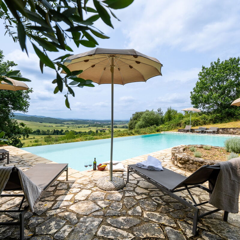 In the Heart of Chianti, Pool, Wifi, View - Lilliano: Frühling, Herbst, Schwimmbad, Sommer