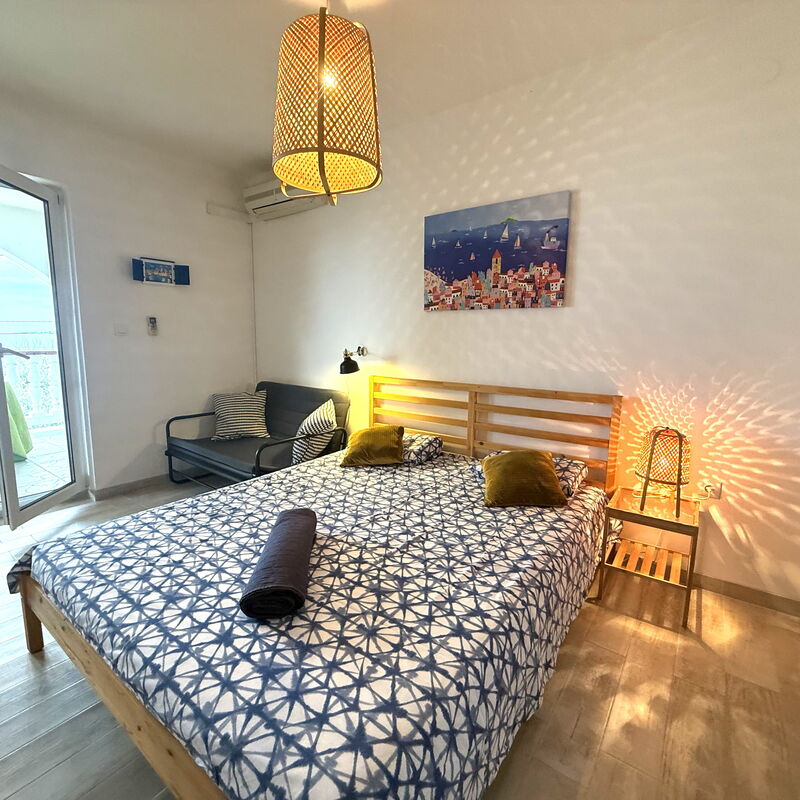 Residence Liveric Seafront: Autumn, Bathroom, Spring, Summer