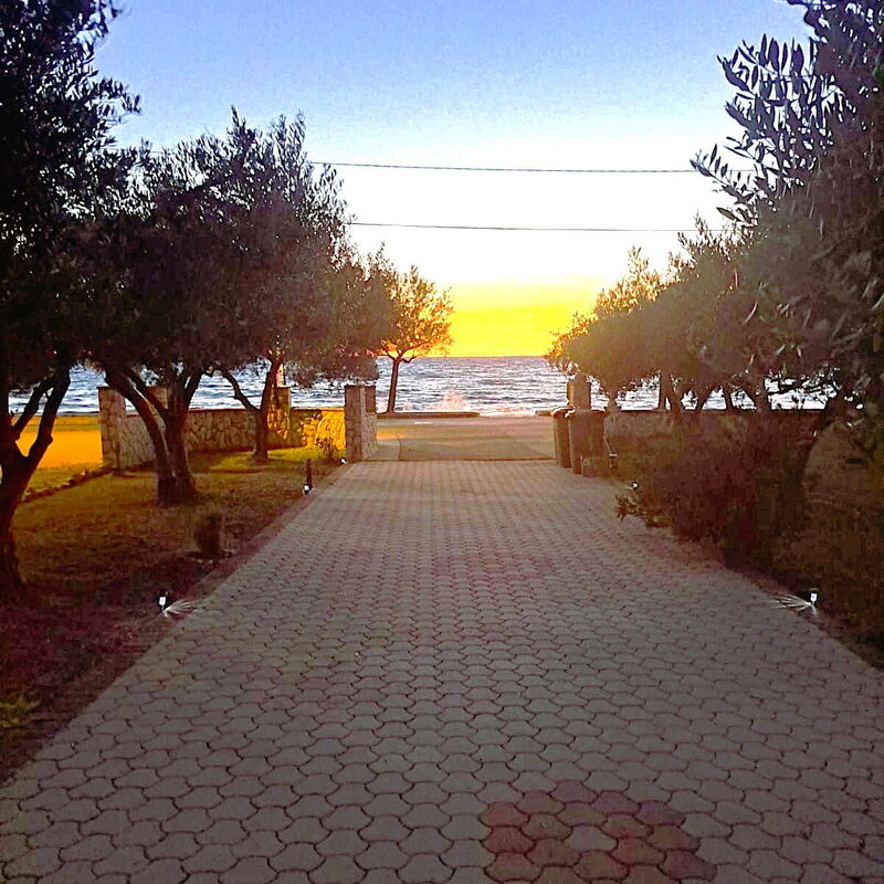 Residence Liveric Seafront: Autumn, Building Exterior, Spring, Summer