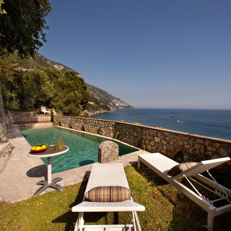 Torre Sponda - Cisterna, Private Beach: Autumn, Building Exterior, Spring, Summer
