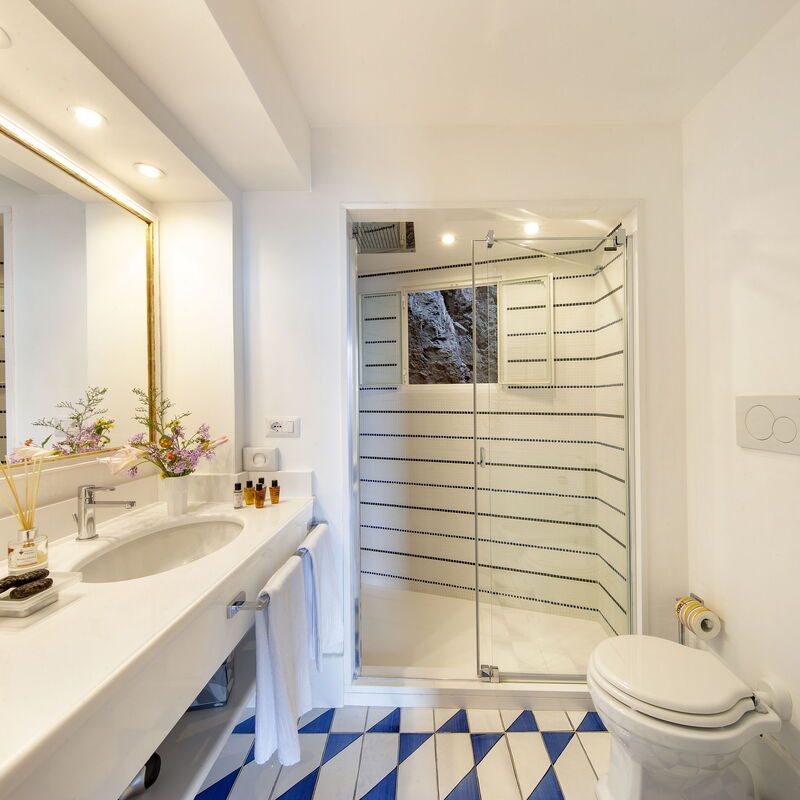 Torre Sponda - Casa Angelica, Private Beach: Autumn, Bathroom, Spring, Summer