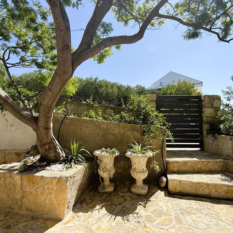 Appartamento Olive Garden, Ac, Wifi, Hvar: Autumn, Garden, Spring, Summer