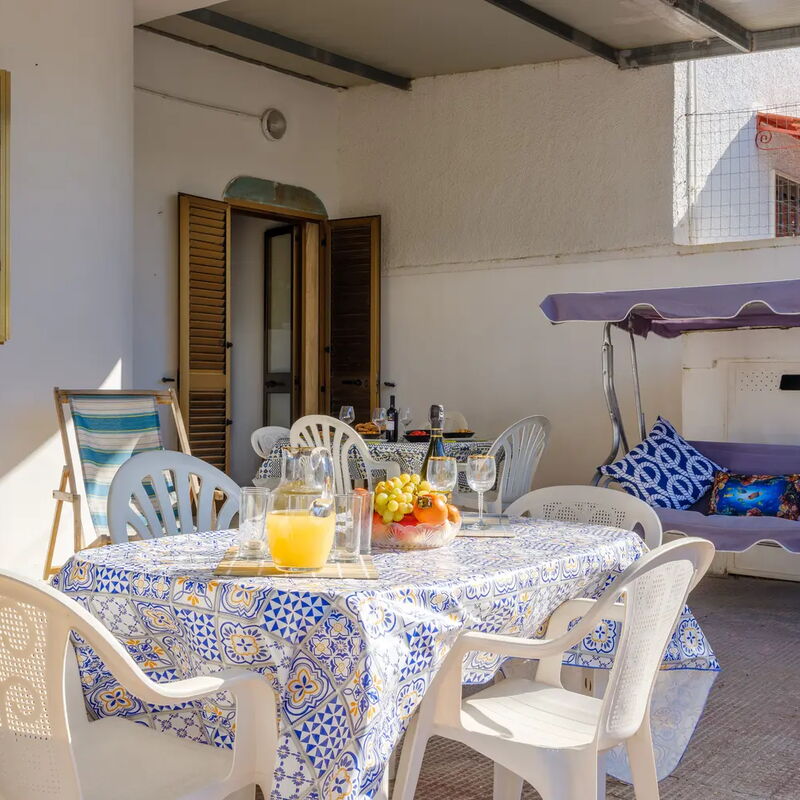 Alla Rosa Dei Venti - North Wind House: Autumn, Garden, Spring, Summer