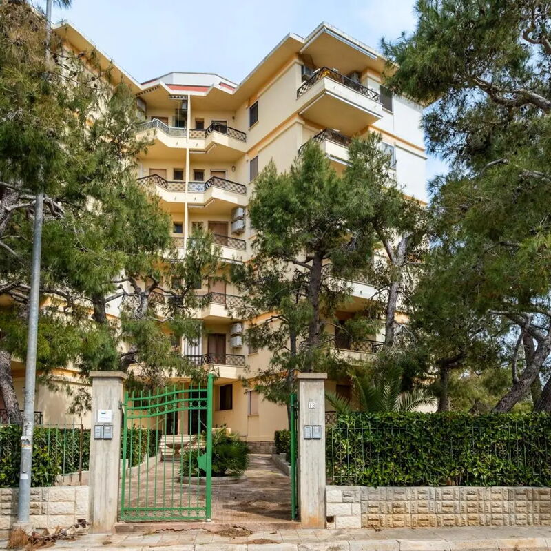 Appartamento Panoramic View Porto Cesareo: Autumn, Main Entrance, Spring, Summer
