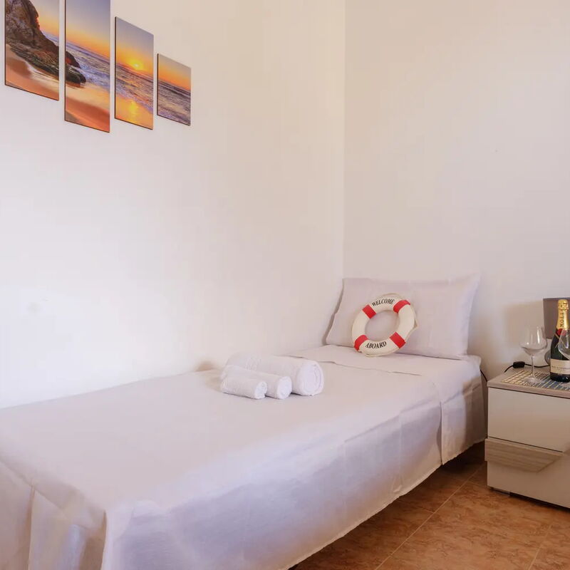 Casa Salentina, Ac, Wifi, Torre Lapillo: Autunno, Camera da letto, Estate, Primavera