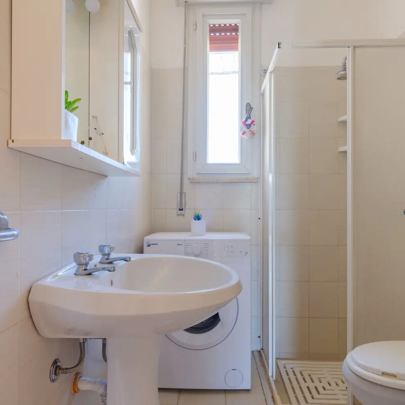 Casa Castiglione With Balcony: Autumn, Bathroom, Spring, Summer