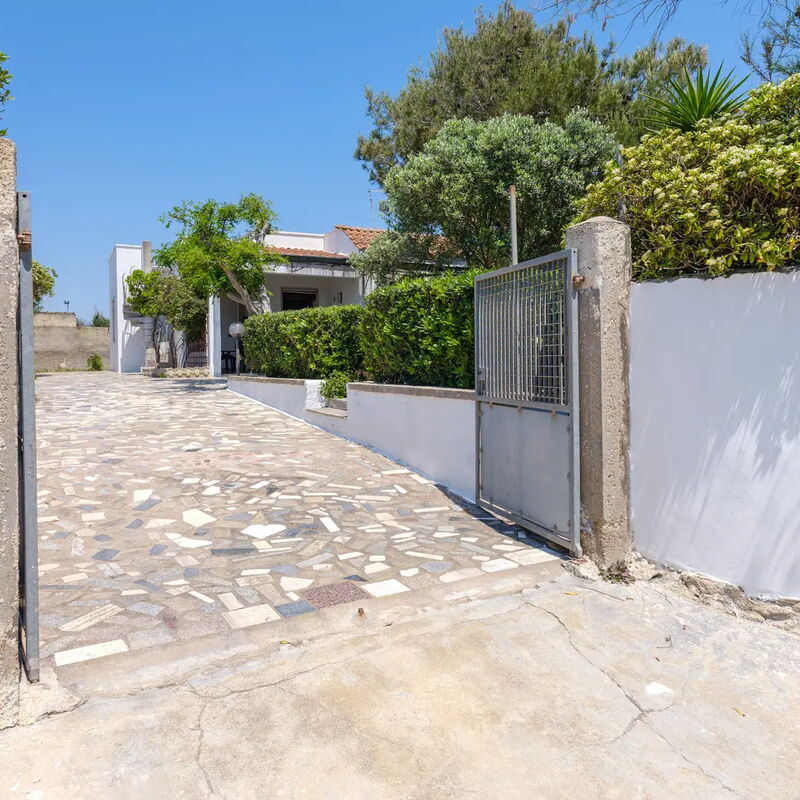 Casa Castiglione With Balcony: Autumn, Garden, Main Entrance, Spring, Summer