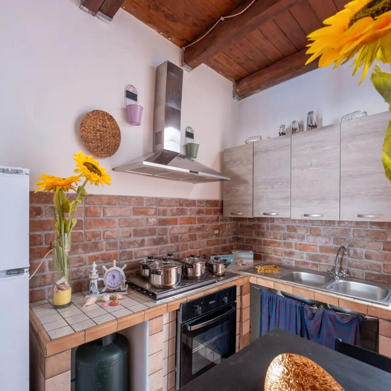 Villetta Sogno Di Mare In Porto Cesareo: Autumn, Kitchen, Spring, Summer